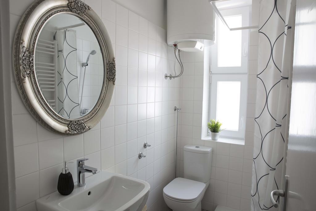 Taya Apartment Ljubljana Extérieur photo