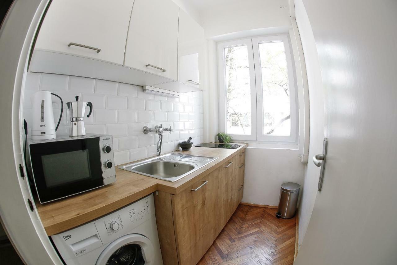 Taya Apartment Ljubljana Extérieur photo